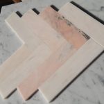 Vloertegel – Visgraat Marmer Rosé Aurora- 28×7×1 cm – rozé crème glanzend